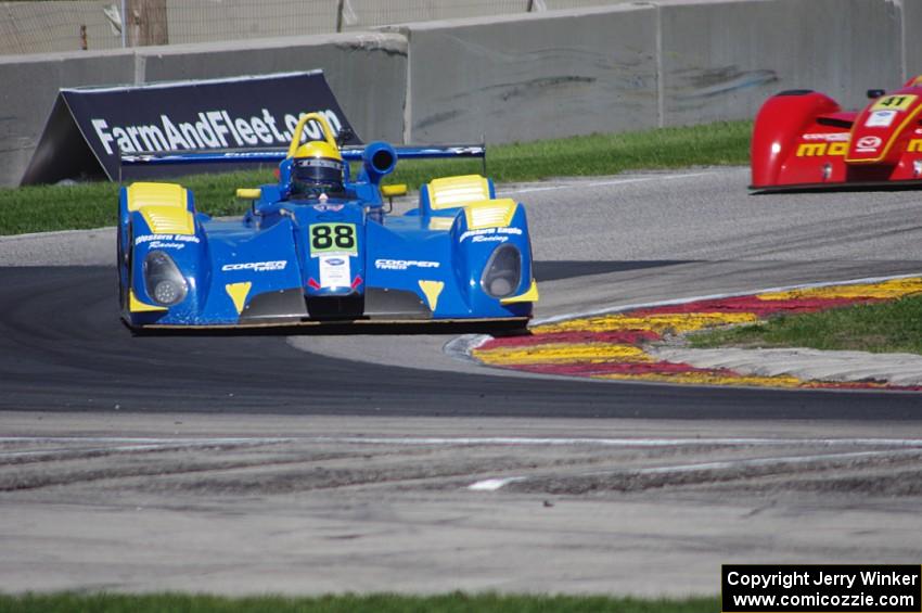 Dan Weyland's Panoz Élan DP-02