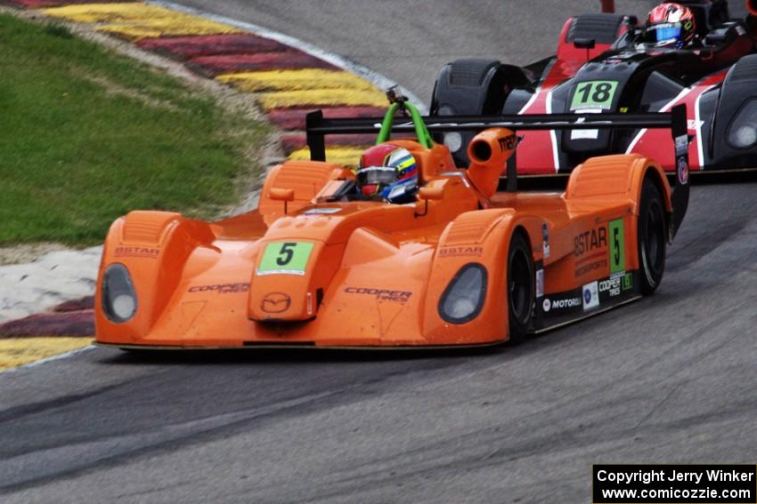 Gustavo Torres' and Ryan Booth's Panoz Élan DP-02s