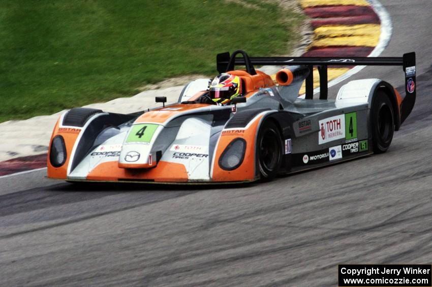 Fransesco De Leonardis' Panoz Élan DP-02