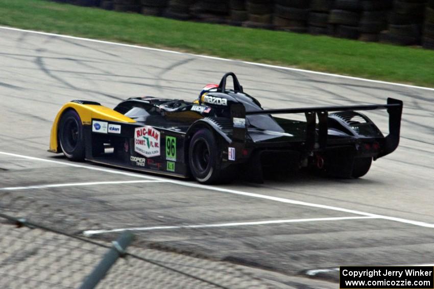 Daniel Mancini's Panoz Élan DP-02