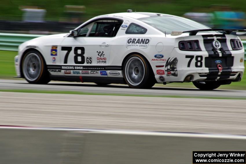Richard Golinello / David Levine Ford Mustang Boss 302R GT