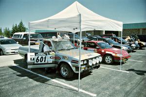 Mike Halley / Emily Burton-Weinman Dodge Ram 50 prior to the start.