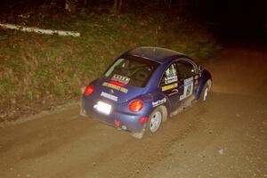 Karl Scheible / Gail McGuire VW Beetle at speed on SS8, Kabekona.