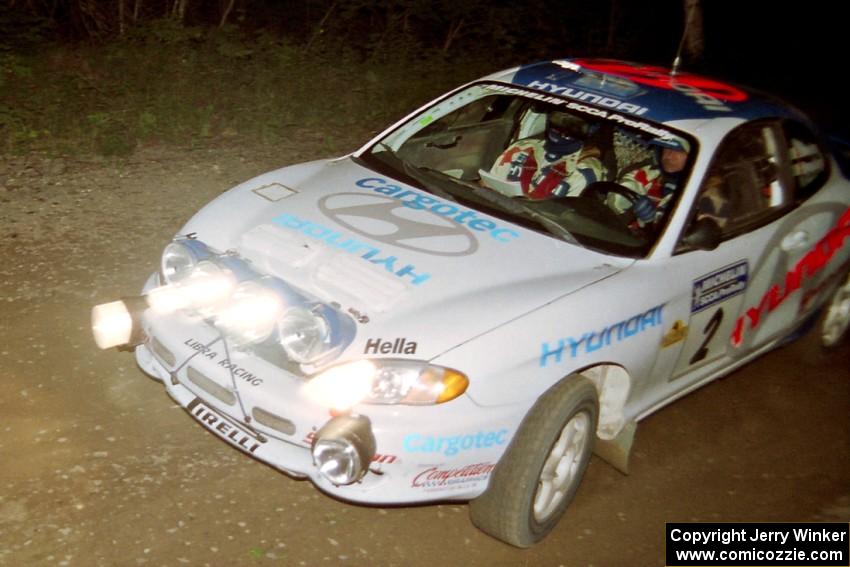 Noel Lawler / Charles Bradley Hyundai Tiburon at speed on SS8, Kabekona.