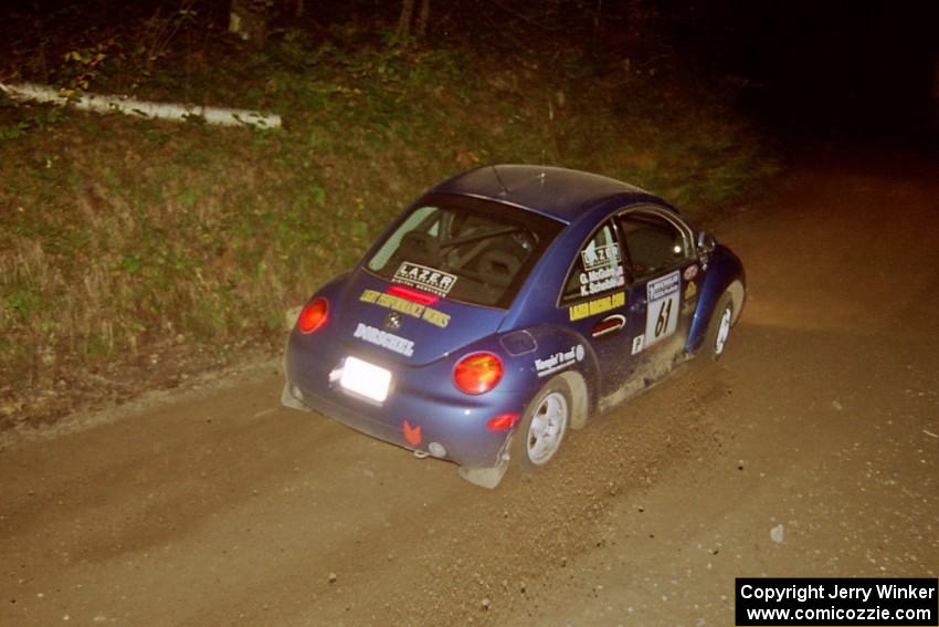 Karl Scheible / Gail McGuire VW Beetle at speed on SS8, Kabekona.