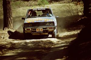 Mike Halley / Emily Burton-Weinman Dodge Ram 50 on SS5, Mingus Mountain II.