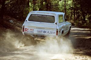 Bob Pendergrass / Jonathan Weigley Chevy Blazer leaves the start of SS5, Mingus Mountain II.