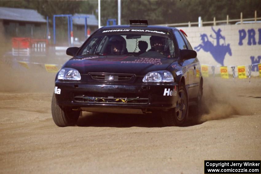 Bryan Hourt / Pete Cardimen Honda Civic on SS1, Fairgrounds.