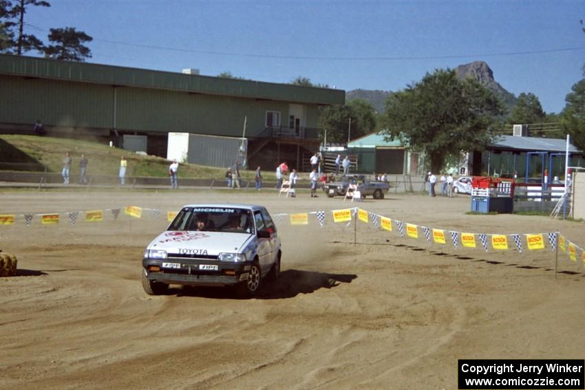 Mark Brown / Ole Holter Toyota FX-16 on SS1, Fairgrounds.