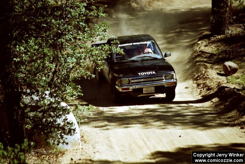 Chad Dykes / Deborah Fuller Toyota Pickup on SS5, Mingus Mountain II.