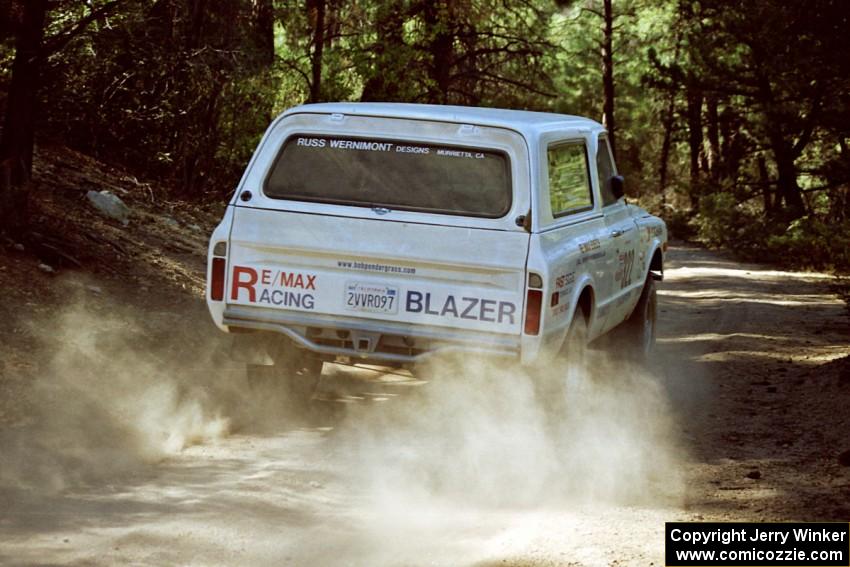 Bob Pendergrass / Jonathan Weigley Chevy Blazer leaves the start of SS5, Mingus Mountain II.