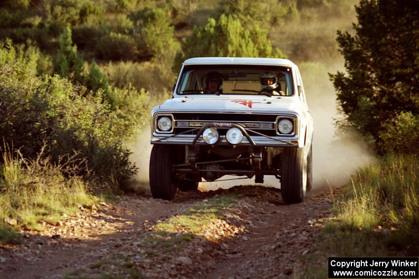 Bob Pendergrass / Jonathan Weigley Chevy Blazer comes into the spectator corner on SS8, Limestone I.