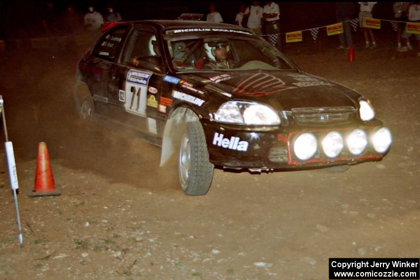 Bryan Hourt / Pete Cardimen Honda Civic at the spectator corner on SS9, Limestone II.