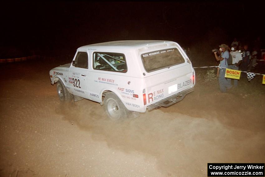 Bob Pendergrass / Jonathan Weigley Chevy Blazer at the spectator corner on SS9, Limestone II.