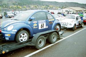 Karl Scheible / Gail McGuire VW Beetle and Reny Villemure / Mike Villemure VW Beetle at parc expose in Houghton.