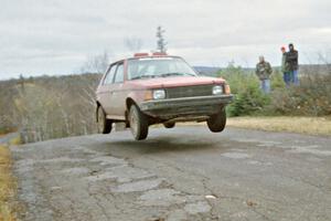 Jon Butts / Gary Butts Dodge Omni at the final yump on SS14, Brockway Mountain I.