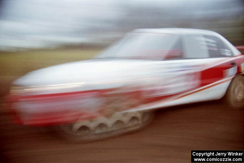 Henry Joy IV / Chris Griffin Mitsubishi Lancer Evo II at speed on the practice stage.