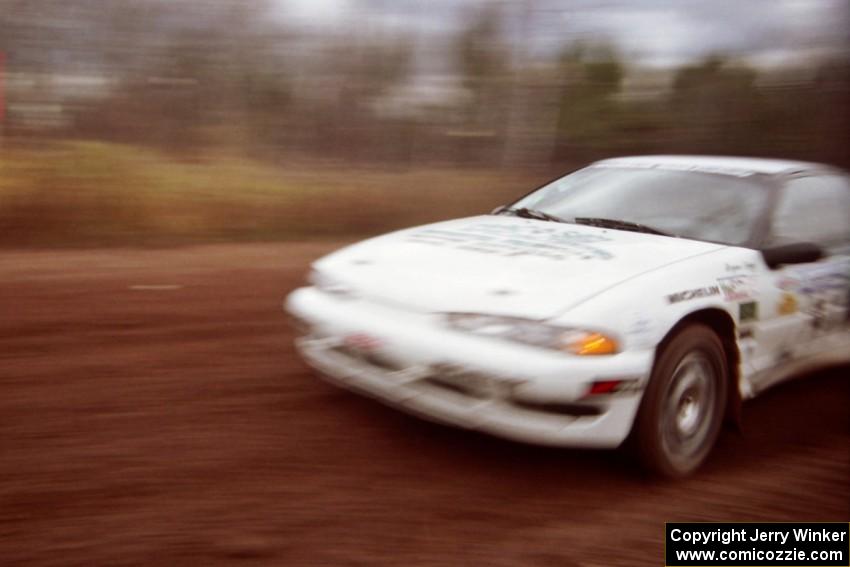 Bryan Pepp / Jerry Stang Eagle Talon at speed on the practice stage.