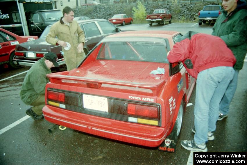 Chris Gilligan / Joe Petersen Toyota MR-2 at parc expose in Houghton.