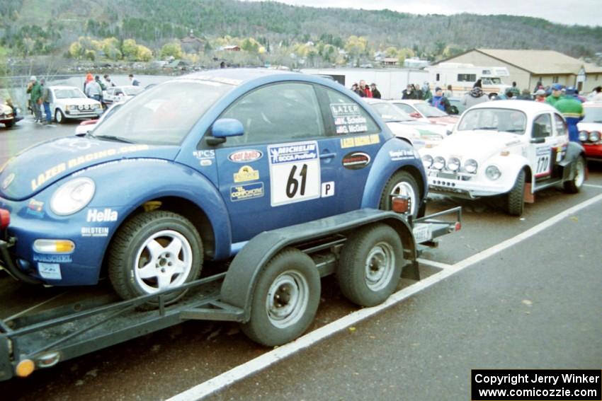 Karl Scheible / Gail McGuire VW Beetle and Reny Villemure / Mike Villemure VW Beetle at parc expose in Houghton.