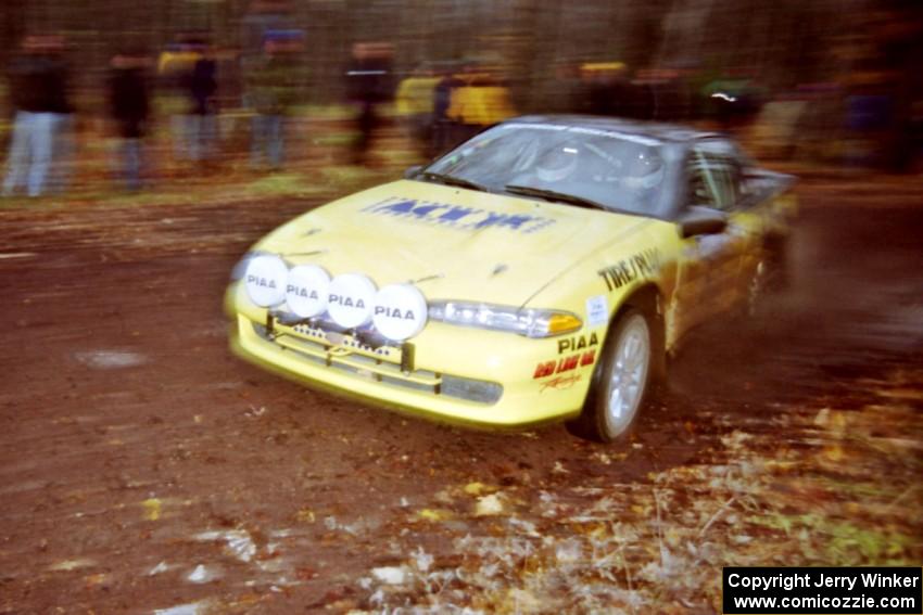 Steve Gingras / Bill Westrick Eagle Talon at the second to last corner of SS1, Beacon Hill.