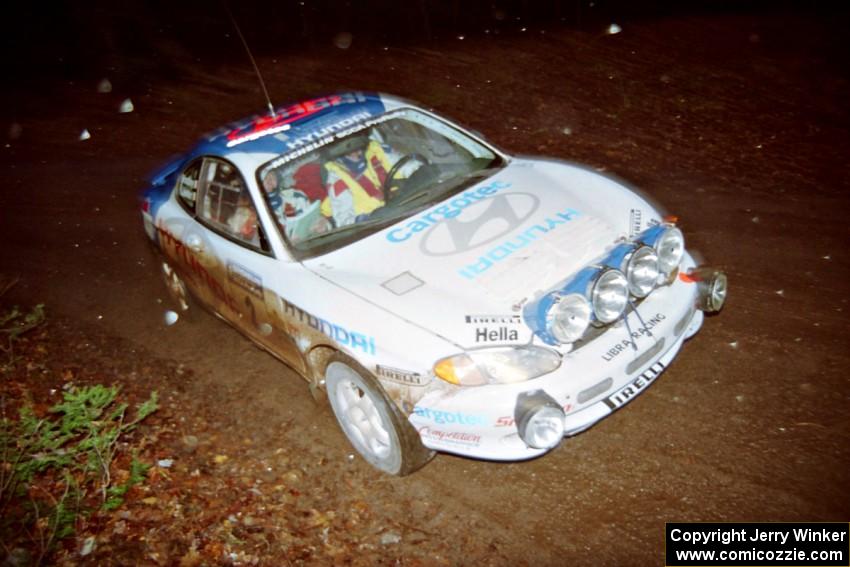 Noel Lawler / Charles Bradley Hyundai Tiburon at speed on SS2, Bob Lake I.