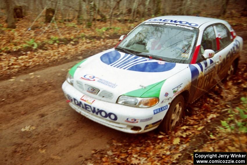 Peter Malaszuk / Darek Szerejko Daewoo Nubira at the finish of SS11, Gratiot Lake I.