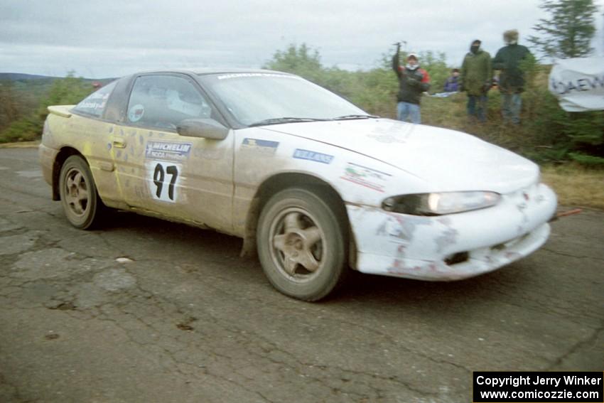 Paul Dubinsky / John Dillon Eagle Talon at the final yump on SS15, Brockway Mountain II.