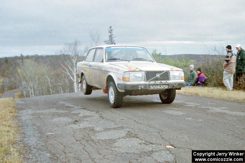 Bill Malik / Christian Edstrom Volvo 240 at the final yump on SS15, Brockway Mountain II.