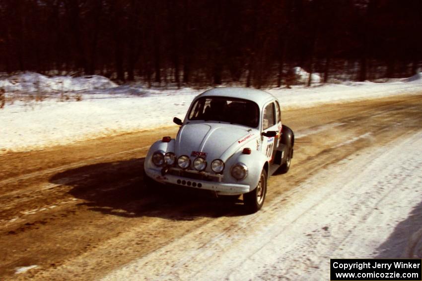 The Reny Villemure / Mike Villemure VW Beetle at speed on SS5, Avery Lake I.