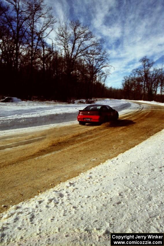 Scott Harvey, Jr. / Bob Martin drift at speed on SS5, Avery Lake I, in their Eagle Talon TSi.