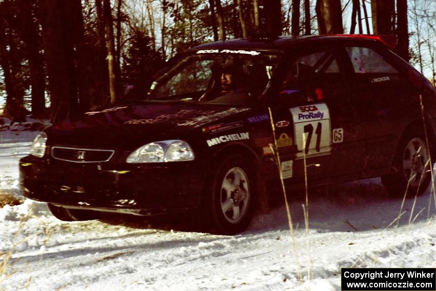 The Bryan Hourt / Pete Cardimen Honda Civic sets up for the hairpin on SS7, Ranch II.