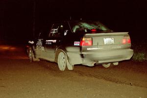 Paula Gibeault / Chrissie Beavis drift through a 90-right in their VW Jetta.