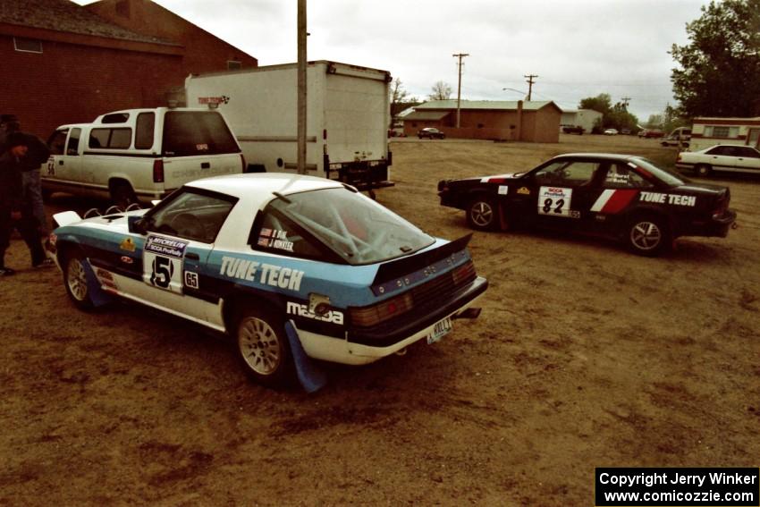 The Doug Dill / Dave Fuss Mazda RX-7 and Mike Hurst / Rob Bohn Pontiac Sunbird Turbo before the event.