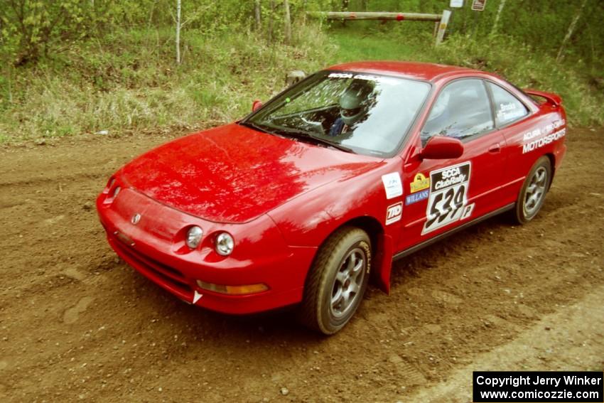 The Ryan Brooks / Shanti Traskowski Acura Integra on SS1.