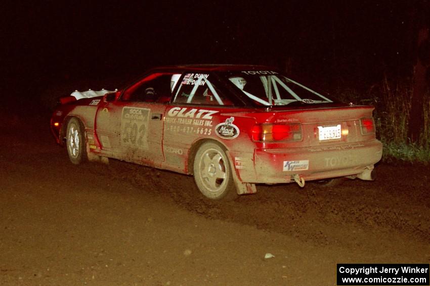 Paul Dunn / Rebecca Dunn drift their Toyota Celica All-Trac through a 90-right on the final stage of the rally.