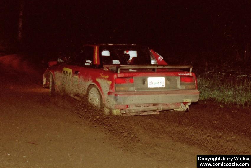 Phil Schmidt / Steve Irwin drift their Toyota MR-2 through a 90-right on the final stage of the rally.