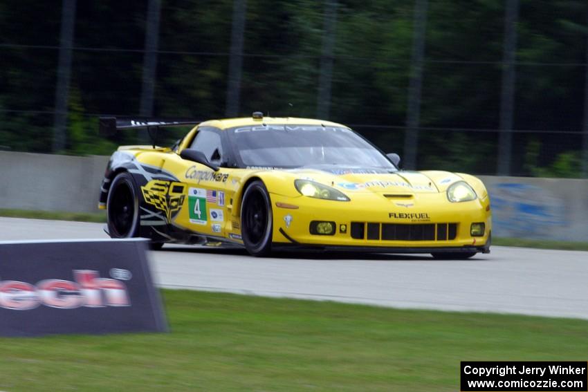 Tommy Milner / Oliver Gavin Chevy Corvette C6.R