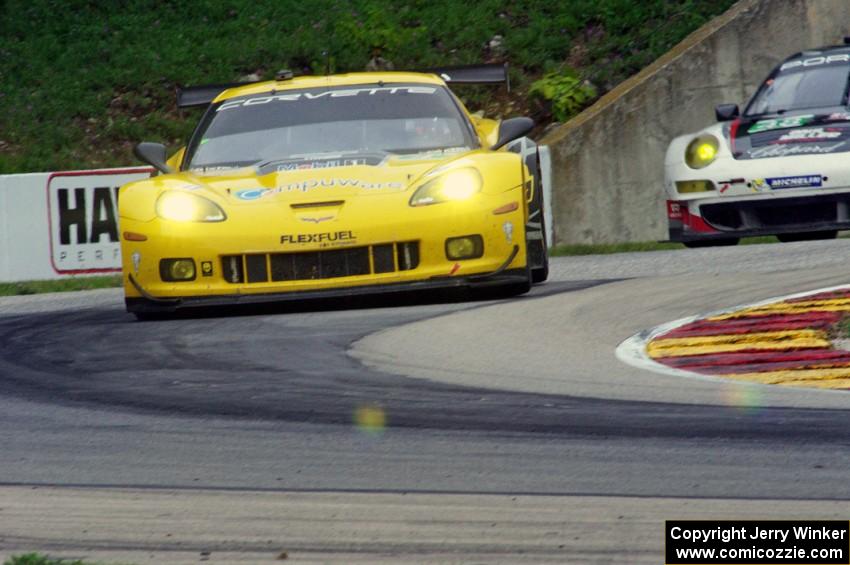 Tommy Milner / Oliver Gavin Chevy Corvette C6.R