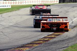 The leaders head into turn 7 near the midpoint of the race.