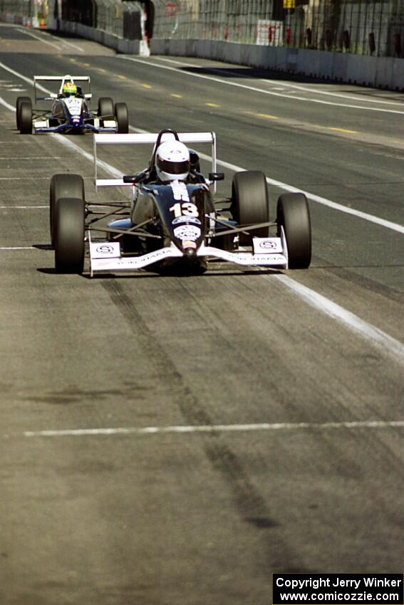 David Besnard's Van Diemen RF98 and Christian Coggins' Van Diemen RF98