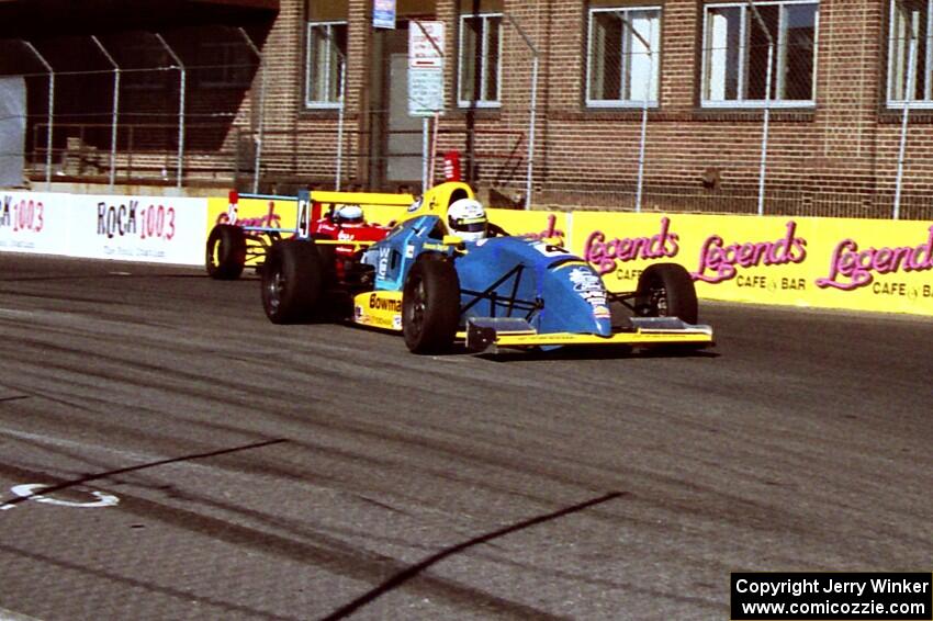 Duncan Dayton's Bowman BC5 and Marc-Antoine Camirand's Van Diemen RF98