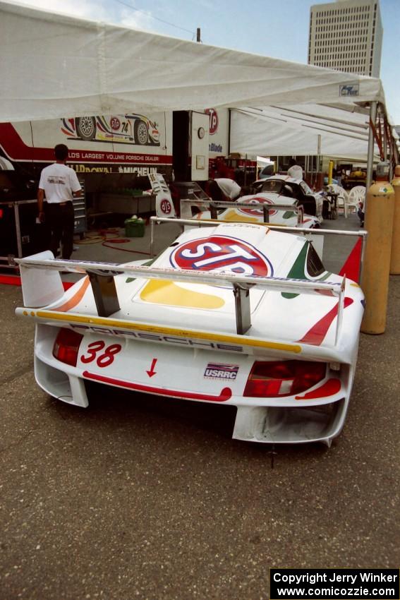 Thierry Boutsen / Bob Wollek Porsche 911 GT1 in the paddock