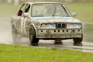 SD Faces BMW 325is