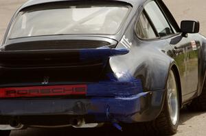 Craig Stephens' ITE-1 Porsche 911 on the pre-grid