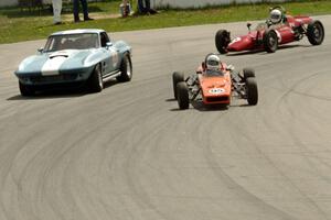 Rich Stadther's Dulon LD-9 Formula Ford, Daryn Bosell's Chevy Corvette and Jim Gaffney's RCA Formula Vee