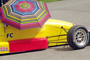 Mike Fowler's Van Diemen RF96 Formula Continental on the pre-grid