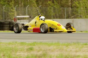 Mike Fowler's Van Diemen RF96 Formula Continental