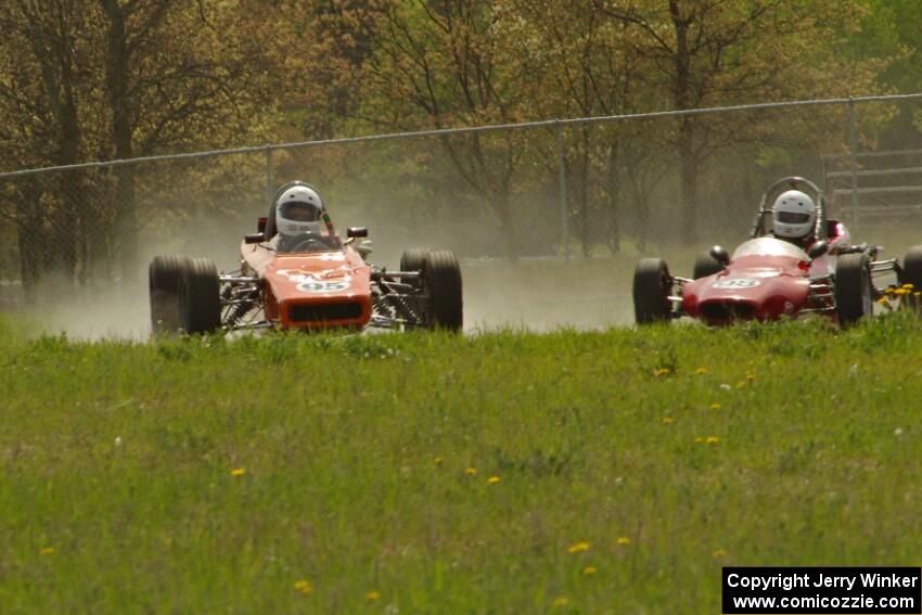 Rich Stadther's Dulon LD-9 Formula Ford gets into the oil dry as Jeff Ingebrigtson's Caldwell D9 Formula Ford follows.