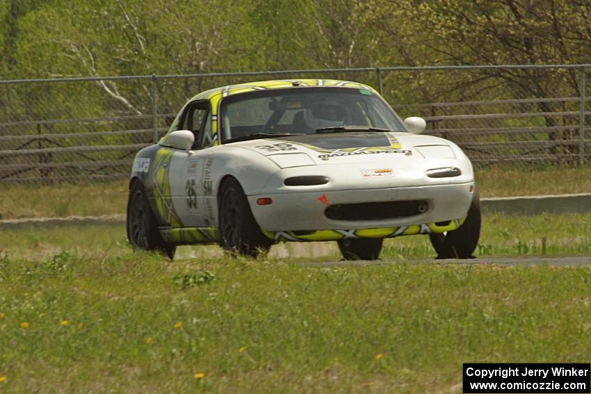 Dan Corgard's Spec Miata Mazda Miata